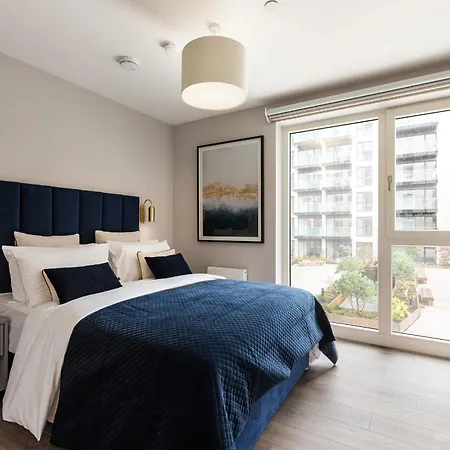 The Oslo By At Apartman